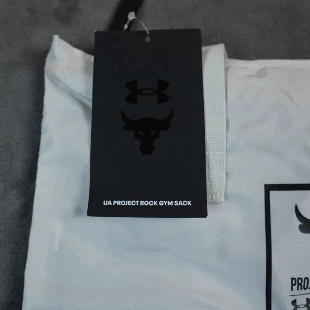Under Armour UA Bag 19 Litre Project Rock Training Gym Sack White Clay 1369226
